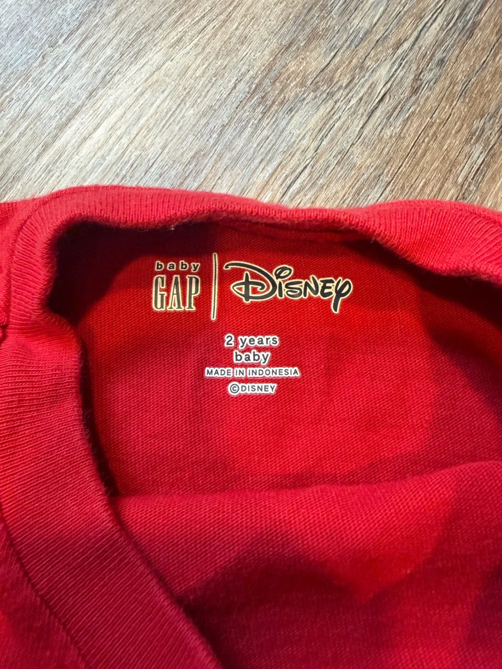 Gap × Disney Baby Mickey Mouse Graphic T-Shirt Size 2